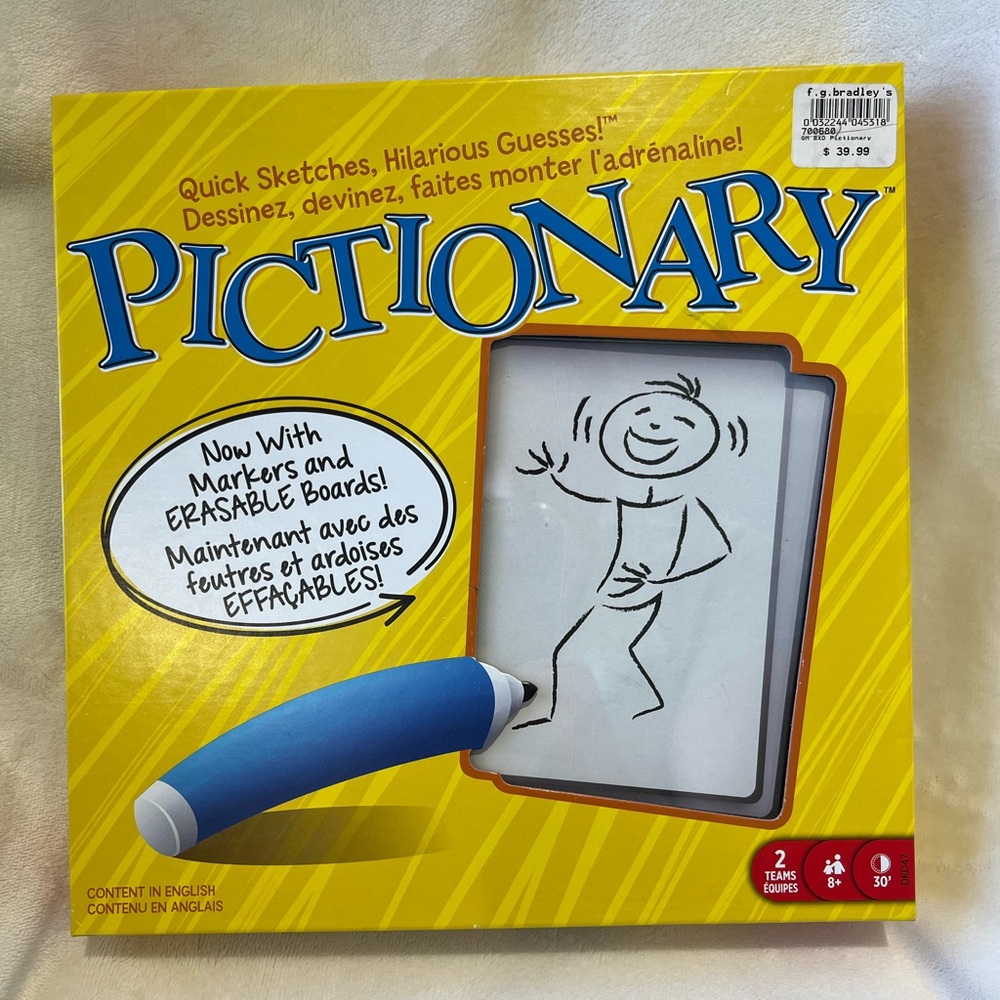 PICTIONARY Board Game